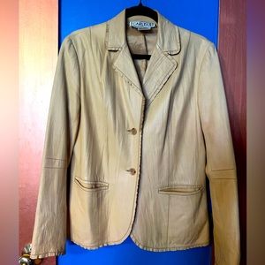 Soft, buttery leather blazer. Beige.